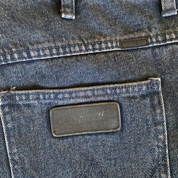 Wrangler Slinger Button Fly Slim Jeans - Picture 7 of 13